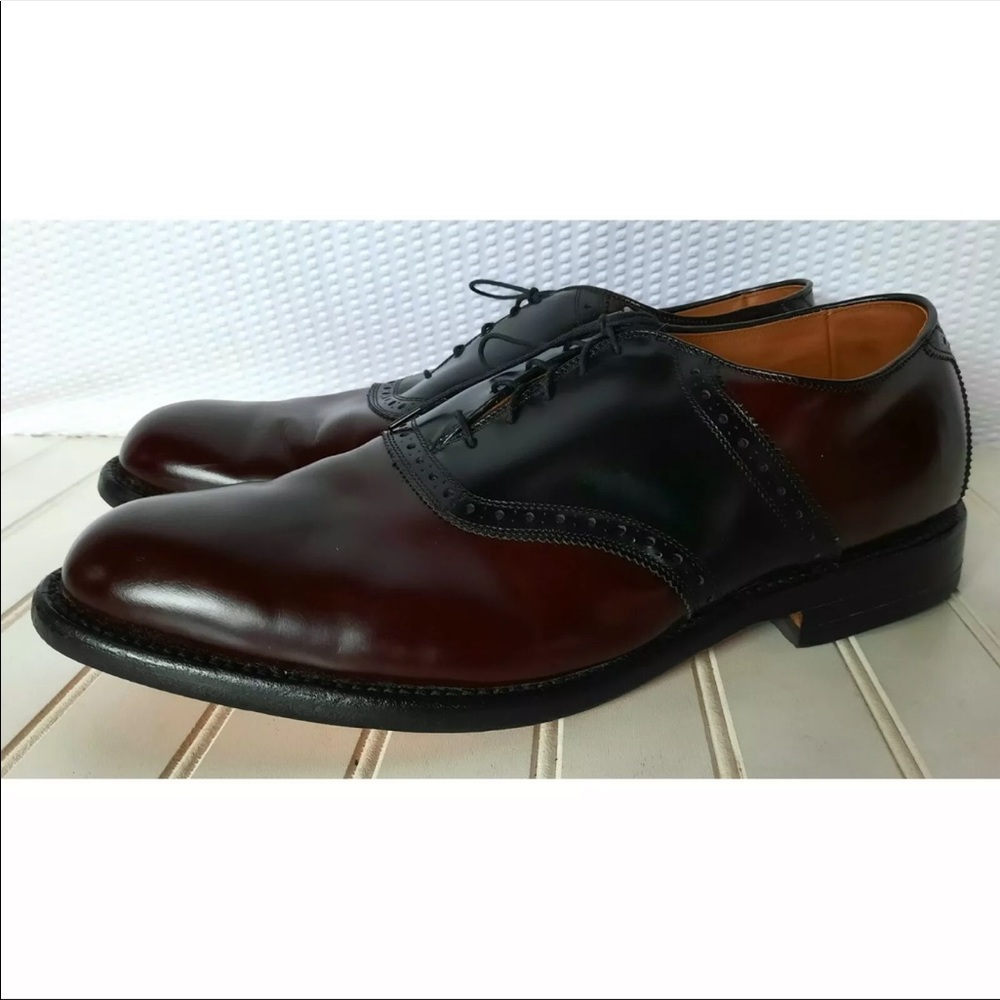Allen Edmonds Polo size 13B Burgundy and Black.